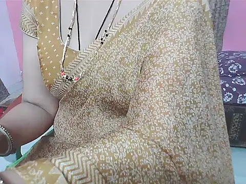 Snapshot of sunitha-3 chatting on October 1, 2025, 5:23 am sunitha-3 online show from October 1, 2025, 5:23 am