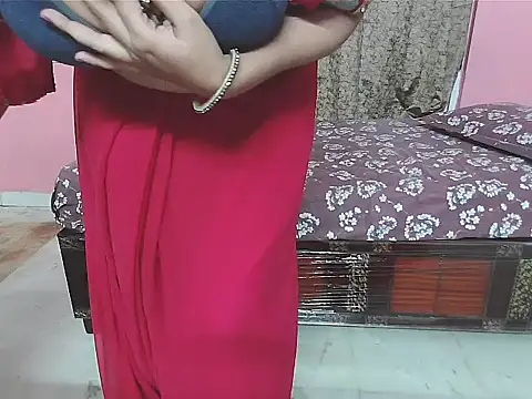 Snapshot of sunitha-3 chatting on October 2, 2025, 7:06 pm sunitha-3 online show from October 2, 2025, 7:06 pm