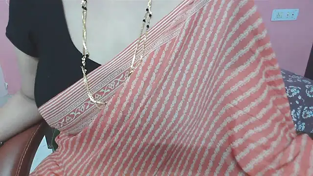 Snapshot of sunitha-3 chatting on September 21, 2025, 7:24 am sunitha-3 online show from September 21, 2025, 7:24 am