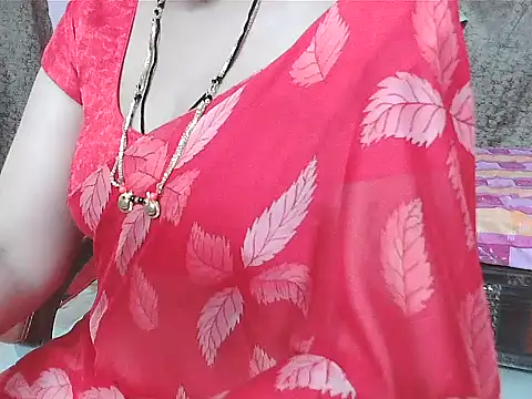 Snapshot of sunitha-3 chatting on September 26, 2025, 6:04 pm sunitha-3 online show from September 26, 2025, 6:04 pm