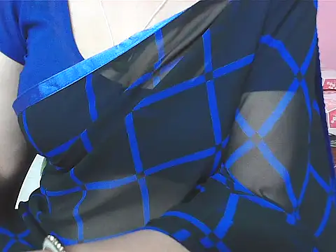 Snapshot of sunitha-3 chatting on October 28, 2025, 6:34 am sunitha-3 online show from October 28, 2025, 6:34 am