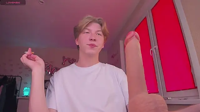 TheMikeSever online show from October 5, 2025, 7:10 am