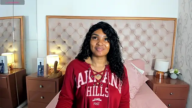 Isla Scott online show from February 13, 2025, 11:17 am