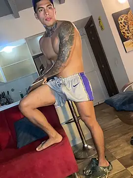 Snapshot of Dominiofit chatting on September 27, 2025, 12:17 am Dominiofit online show from September 27, 2025, 12:17 am