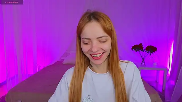 Snapshot of SheRry_SandRra chatting on November 3, 2025, 10:52 am SheRry SandRra online show from November 3, 2025, 10:52 am