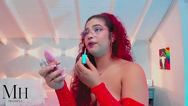 MizzHell online show from March 16, 2026, 6:06 am