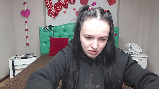 Snapshot of IsabelBlackberry chatting on January 16, 2026, 6:28 am IsabelBlackberry online show from January 16, 2026, 6:28 am