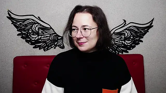 MarieSho online show from February 5, 2025, 6:04 pm