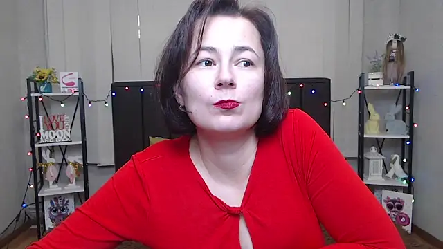 MarieSho online show from February 7, 2025, 1:11 pm