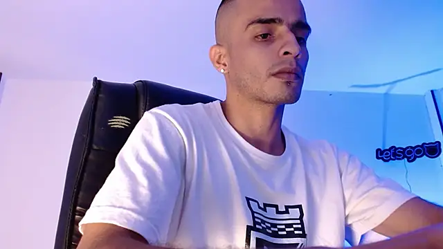 crosnosCarter online show from March 10, 2025, 4:28 am