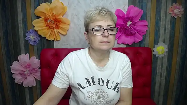 EmiliaGree online show from April 8, 2026, 5:14 pm