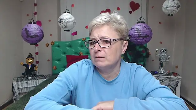 EmiliaGree online show from October 24, 2025, 5:06 am