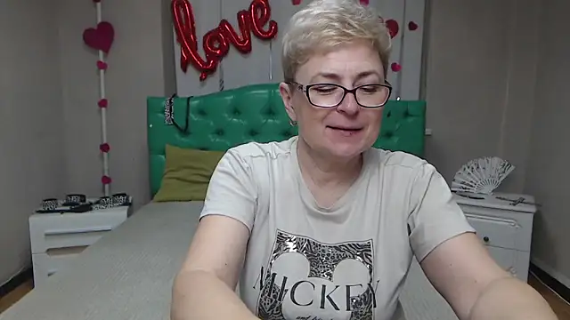 EmiliaGree online show from April 2, 2026, 5:08 pm