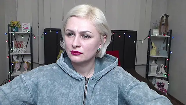 OliviaHorst online show from January 22, 2025, 3:07 pm