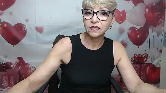 EllaBonito online show from July 6, 2026, 5:36 am