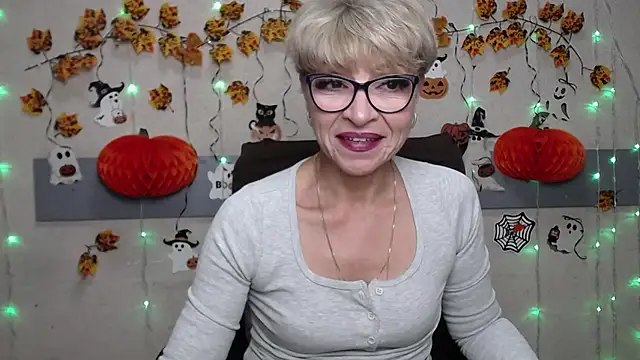 EllaBonito online show from October 20, 2025, 5:31 am