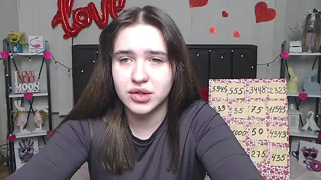 LauraHlot online show from March 1, 2025, 9:15 pm