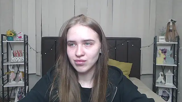 Snapshot of LauraHlot chatting on September 20, 2025, 6:07 am LauraHlot online show from September 20, 2025, 6:07 am