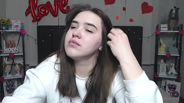 LauraHlot online show from March 7, 2025, 1:53 am