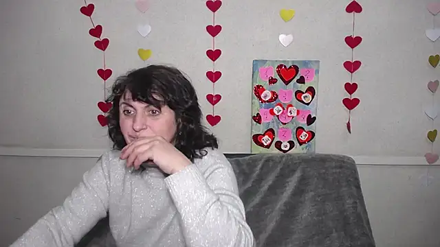 LuciaMii online show from February 13, 2025, 9:17 pm