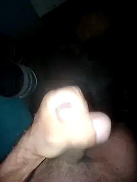 Snapshot of taylorWiiz chatting on October 3, 2025, 11:17 pm taylorWiiz online show from October 3, 2025, 11:17 pm