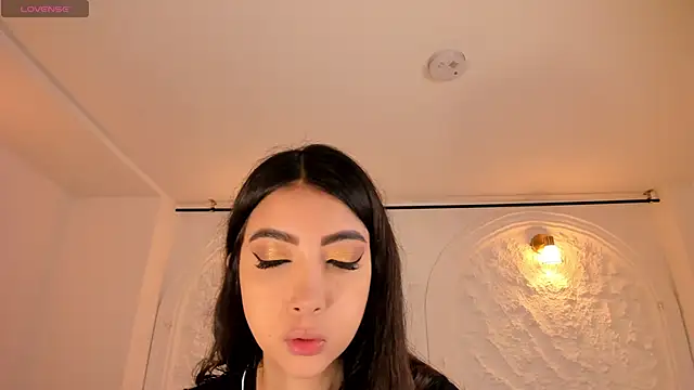 Snapshot of ValeriaVelvet chatting on February 16, 2026, 11:42 am ValeriaVelvet online show from February 16, 2026, 11:42 am