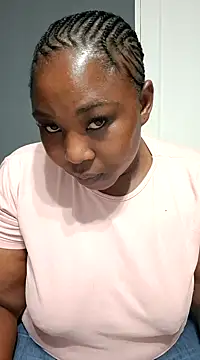 Thickchocolatex2 online show from December 12, 2024, 9:04 pm