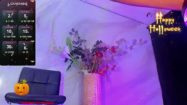 Karla-Ebony online show from October 31, 2025, 1:41 pm