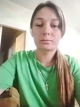 Snapshot of KellyBrante chatting on January 22, 2025, 9:13 am KellyBrante online show from January 22, 2025, 9:13 am