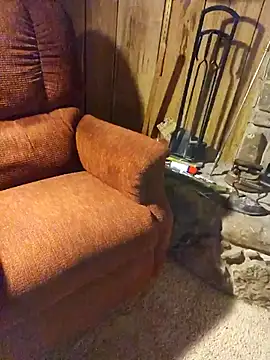 coolbrease10 online show from December 14, 2025, 4:29 am