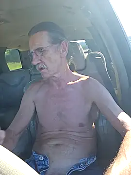 coolbrease10 online show from October 12, 2025, 4:08 pm