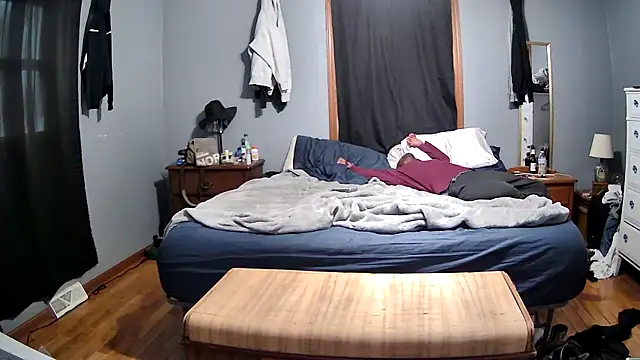 SirSubtrainer online show from April 24, 2026, 12:01 am