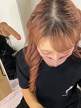 Snapshot of alice__1111 chatting on October 19, 2025, 12:30 pm alice 1111 online show from October 19, 2025, 12:30 pm