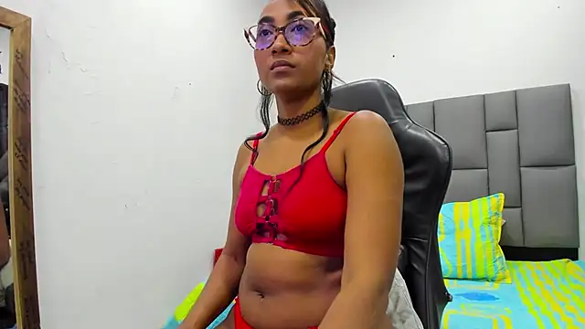 MurphyAngelina online show from December 16, 2025, 3:44 am