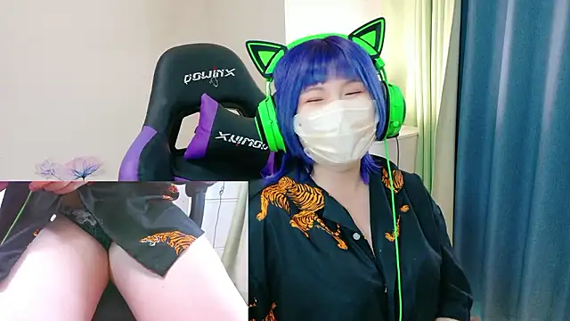 hazuki 8008 online show from October 3, 2025, 4:25 am