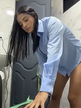 Snapshot of Arilw chatting on September 27, 2025, 1:06 pm Arilw online show from September 27, 2025, 1:06 pm