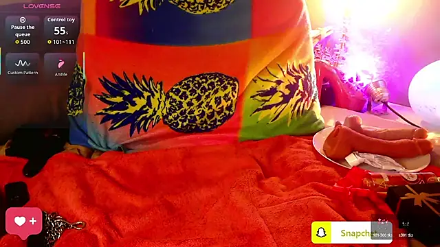 Snapshot of Stripgirl31 chatting on October 29, 2025, 3:44 pm Stripgirl31 online show from October 29, 2025, 3:44 pm