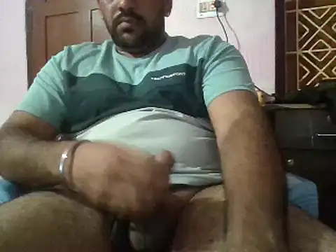 boyplay1000 online show from December 6, 2024, 5:49 pm