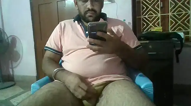 boyplay1000 online show from December 11, 2024, 6:20 pm