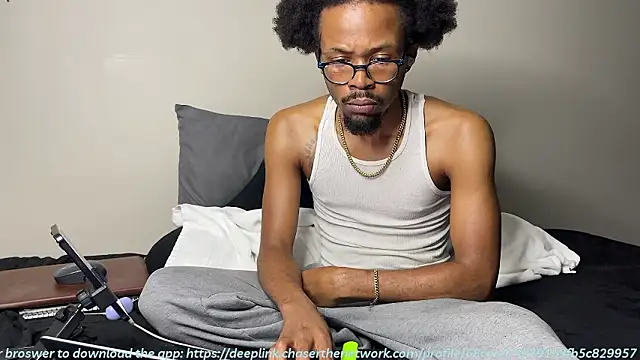 MobyDxck online show from March 11, 2026, 8:19 am