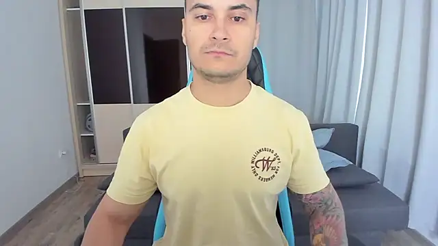 Snapshot of MatMalonne chatting on October 9, 2025, 7:09 am MatMalonne online show from October 9, 2025, 7:09 am