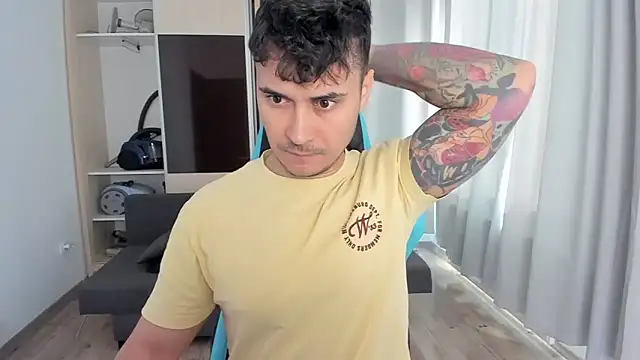 MatMalonne online show from December 2, 2025, 7:10 am