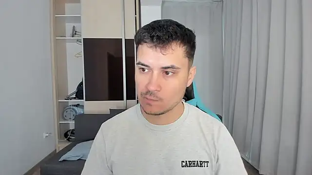 MatMalonne online show from April 18, 2026, 5:32 am