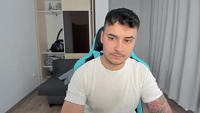 MatMalonne online show from November 28, 2025, 7:30 am