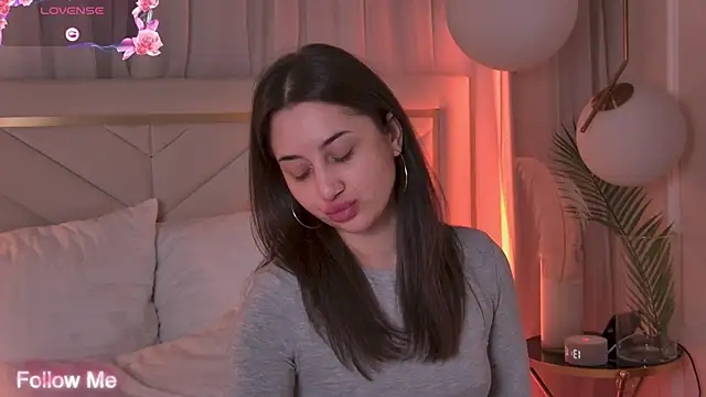 MaryReel online show from November 4, 2025, 9:13 am