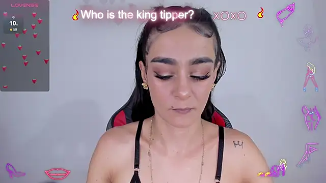 Snapshot of serafelle chatting on October 22, 2025, 6:40 pm serafelle online show from October 22, 2025, 6:40 pm