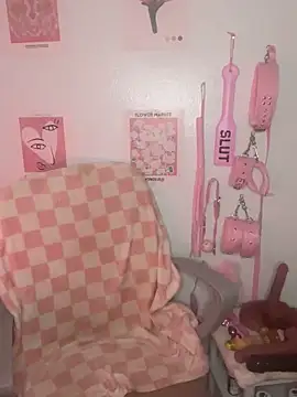 averietheangel online show from October 8, 2025, 3:13 pm