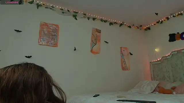 Snapshot of Tomoe_b chatting on October 7, 2025, 7:31 am Tomoe b online show from October 7, 2025, 7:31 am