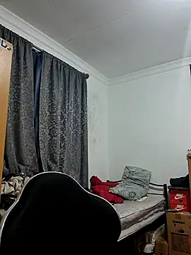 Snapshot of 29YOURZ_28_ chatting on October 23, 2025, 7:23 pm 29YOURZ 28 online show from October 23, 2025, 7:23 pm