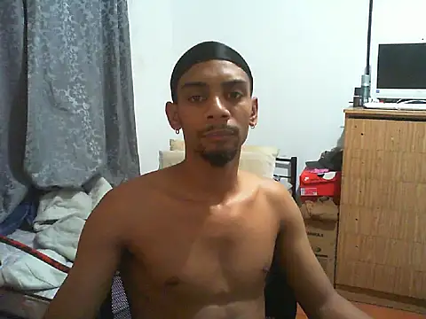 29YOURZ 28  online show from February 24, 2026, 7:37 pm